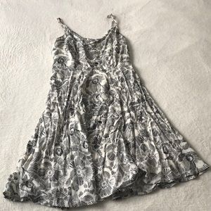 Black and white dress